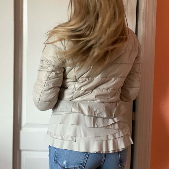 Tahari Jacket - Picture 2 of 8